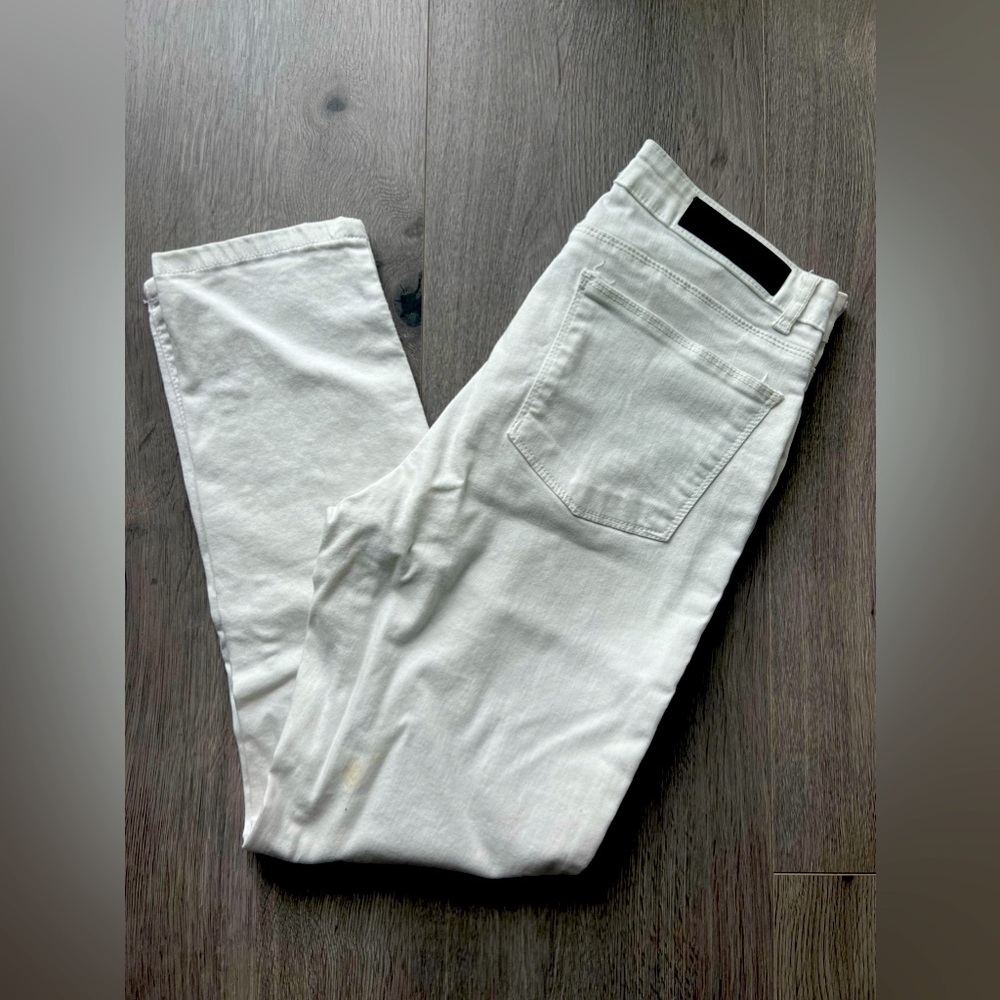 White Jeans